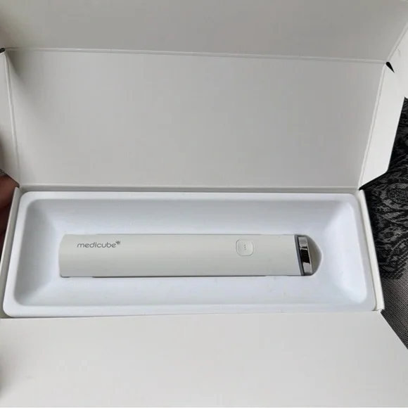 MediCube Booster Pro Mini - white - Picture 10 of 12